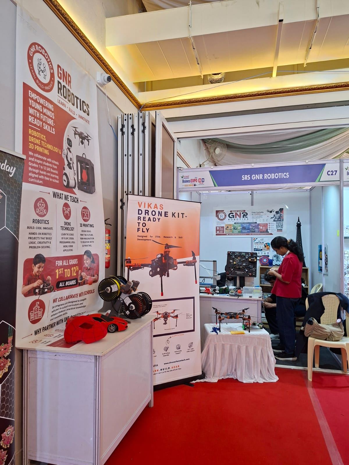 GNR Robotics expo booth with 3D printing and drone displays